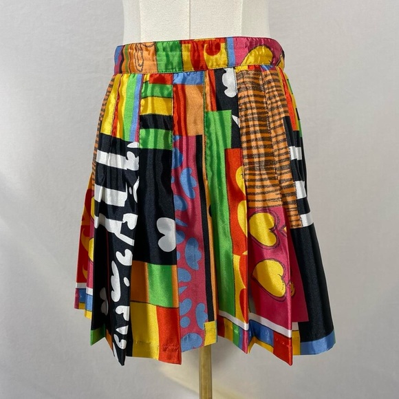 Tail Dresses & Skirts - Tail vintage multicolored patterned pleated mini skirt retro 90s size 10